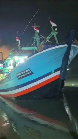 Carilah tempat di mna hadirmu disyukuri 😎 Usahamu dihargai dan kabarmu selalu dinanti 💪😇