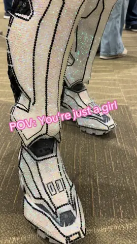 I’m just a girl  . . . . #Halo #cosplay #cosplaygirl #cosplayer #bedazzled 