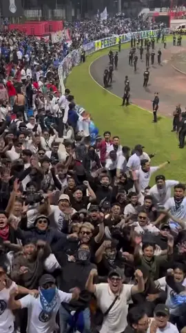 WIN AWAY💙🤩 🎥adyemez #persibbandung #bobotoh #awaydays #persibvsselangor #bobotohpersib1933 