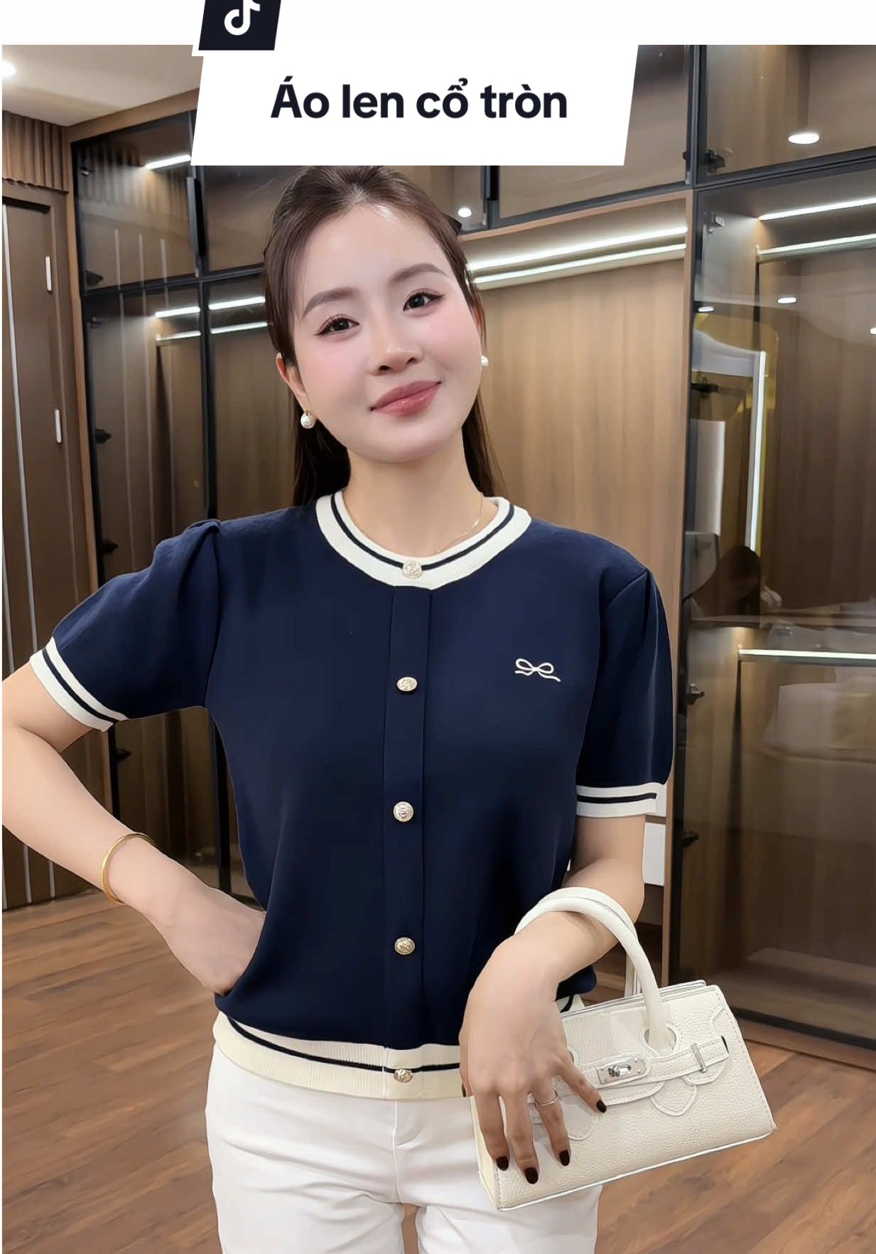 Mặc thích lắm mấy chin ưi#thaothanhthat99 #aolennu #deliz #aococtay #thoitrangnu 