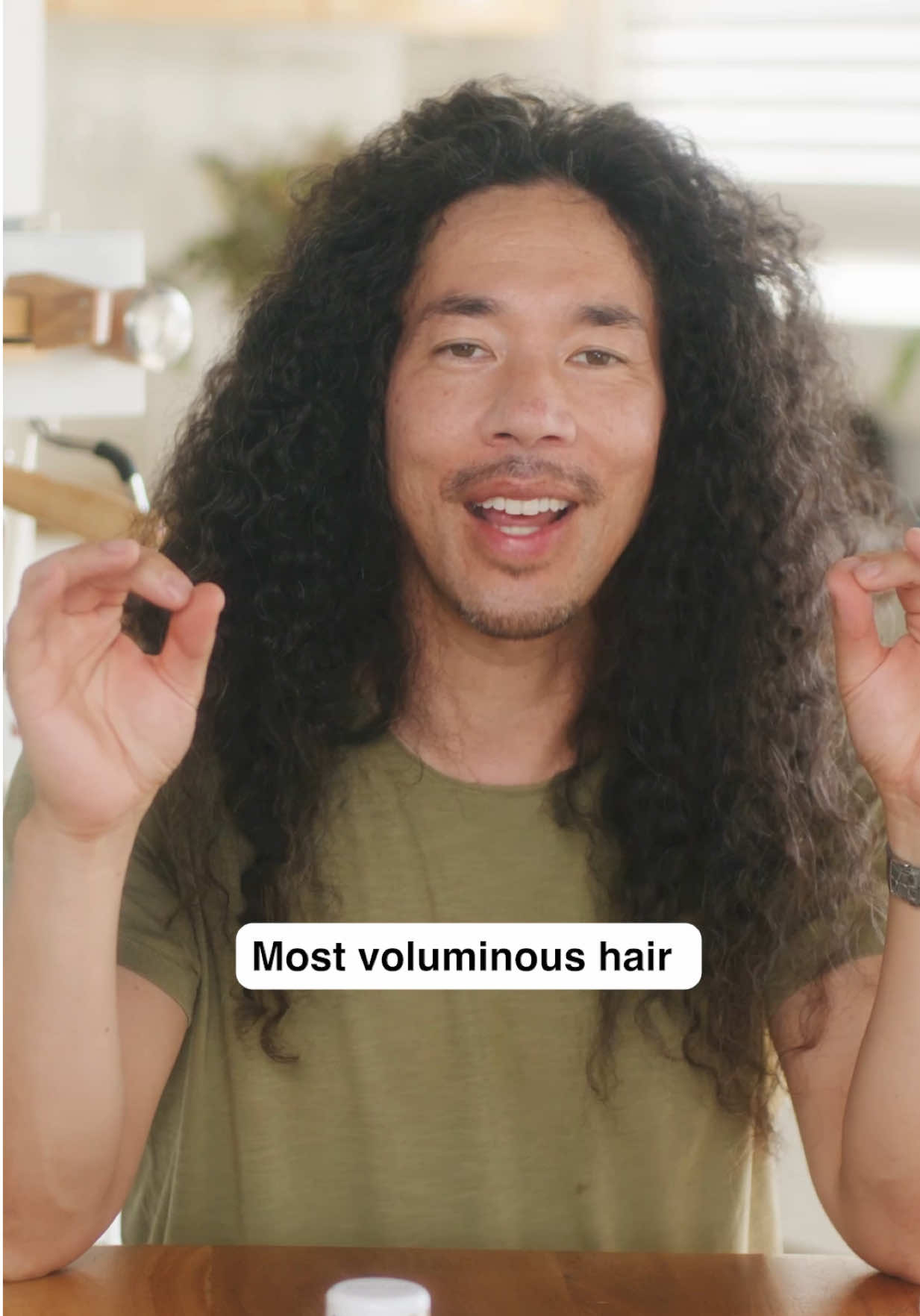 Ever wondered what it takes to make the perfect volumizing powder? I did too — so I made one! #colewalliser #glamBOOST #curlyhair 