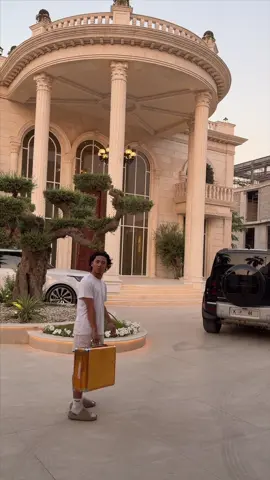 Bro wanted the most expensive trim #fyp #foryou #haircut #67 #dubai 