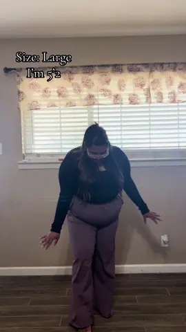 Halara is magic for sure! @Halara_official  #halarapants #halaraworkpants #hilaratiktokshop 