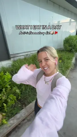 Foodland ily but also like count ur days… @The Coconut Cult @cocojune @Purely Elizabeth @HNYPLUS @Lineage Provisions code ‘Kenzie’ @Solely: Organic Fruit Snacks #whatieatinaday #wieiad #antiinflammatory #antiinflammatorydiet #wellnessjourney #healthandwellness #ulcerativecolitis #chronicillness #healthandwellness 