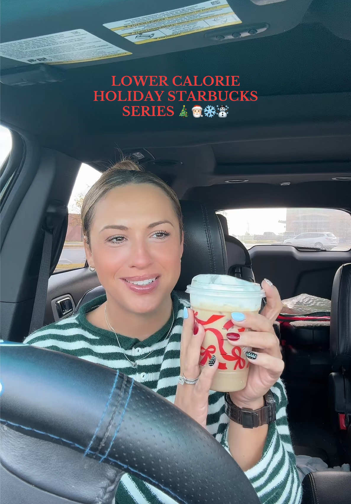 GREAT OPTION IF YOU WANT COLD FOAM AND ORDER IS IN THE COMMENT SECTION! 🤍❄️☃️🎄🎅🏻 #starbucks #holidaystarbucks #icedcoffee #sugarcookielatte #lowercalorie @Starbucks 