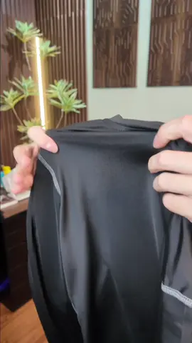 Áo giữ nhiệt chất lượng mà giẻ lắm. #aogiunhiet #aogiunhietnam 