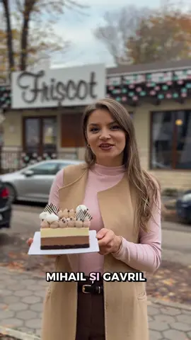 Ne găsiți în Iași 🤍 📞 Comenzi la: 0766 719 077 (și pe WhatsApp) ❣️ Copou 8:00 - 20:00 ❣️ Nicolina 8:00 - 20:00 ❣️ Kaufland Tătărași 9:00 - 21:00 ❣️ Păcurari (Moldova Mall) 10:00 - 22:00  #friscot #iasi #cofetarie #viralromania #madeinromania 
