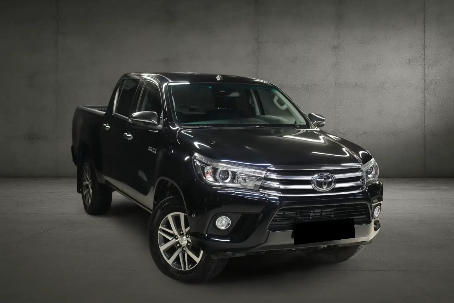 ℙℝ𝕀𝕏 : 🏷️ 7.550€ 𝐋𝐢𝐯𝐫𝐚𝐢𝐬𝐨𝐧 𝐄𝐮𝐫𝐨𝐩𝐞 🚗  ◾Toyota HiLux SR+ | D-CAB | AUTOMAT | NAVI | RELAX | ➤ Année : 2020 ➤ 1ère immatriculation : 04.06.2020 ➤Kilométrage certifié : 102 000 KM ➤ Puissance : 150   CH ➤ Carburant : Diesel⛽️  ➤ Boîte de Vitesse : Automatique ✅ GARANTIE EUROPÉENNE : 48 MOIS    ✅𝕁𝕒𝕞𝕒𝕚𝕤 𝔸𝕔𝕔𝕚𝕕𝕖𝕟𝕥é  ✅𝟙𝟘𝟘% 𝔸ℂℍ𝔸𝕋 𝕊Éℂ𝕌ℝ𝕀𝕊É🇪🇺 Livré prêt à rouler avec documents à jour partout en Europe 🇪🇺. Profitez de 14 jours d’essai « Satisfait ou remboursé » avec immatriculation et assurance 30 jours incluses. Intéressé ? Envoyez une capture d’écran ou le lien de l’annonce pour plus d’informations.   💥 OFFRE SPÉCIALE : -10 % sur le prix du véhicule pour tout paiement comptant  𝙉𝙤𝙩𝙚 𝙞𝙢𝙥𝙤𝙧𝙩𝙖𝙣𝙩𝙚 : Nous n’acceptons ni reprise ni échange. Notre concept repose sur la vente 100% en ligne avec livraison à domicile.  NE MANQUEZ PAS NOS AUTRES OFFRES EXCLUSIVES !  📲 𝗣𝗔𝗥𝗧𝗔𝗚𝗘𝗭 𝗘𝗧 𝗔𝗕𝗢𝗡𝗡𝗘𝗭-𝗩𝗢𝗨𝗦 𝗣𝗢𝗨𝗥 𝗘𝗡 𝗣𝗥𝗢𝗙𝗜𝗧𝗘𝗥 ! #VoitureDeSport #OccasionPremium #AchatSécurisé #LivraisonEurope #Eurodriveexportallemand                  