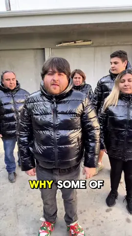 Why the moncler jacket look like a bin bag ? #TikTokFashion #streetwear #moncler #jacket #pufferjacket 