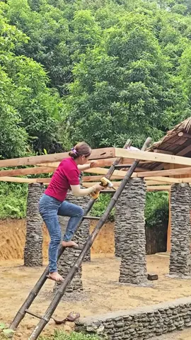 #harvesting #garden #farmlife #build 