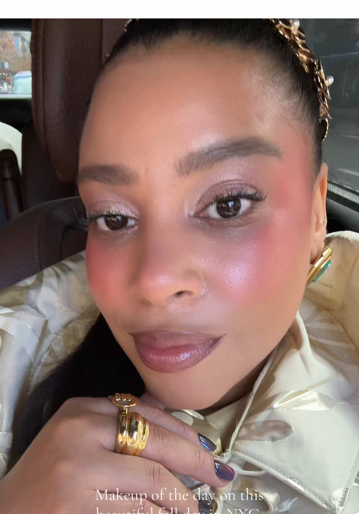 Makeup of the day on this beautiful fall day in NYC, let’s take a moment to appreciate the new #hudabeauty blushes they are gorgeous wearing the Rose palette! I will be attending 7 work events today! Let’s see what I will look like at the end of the night! 