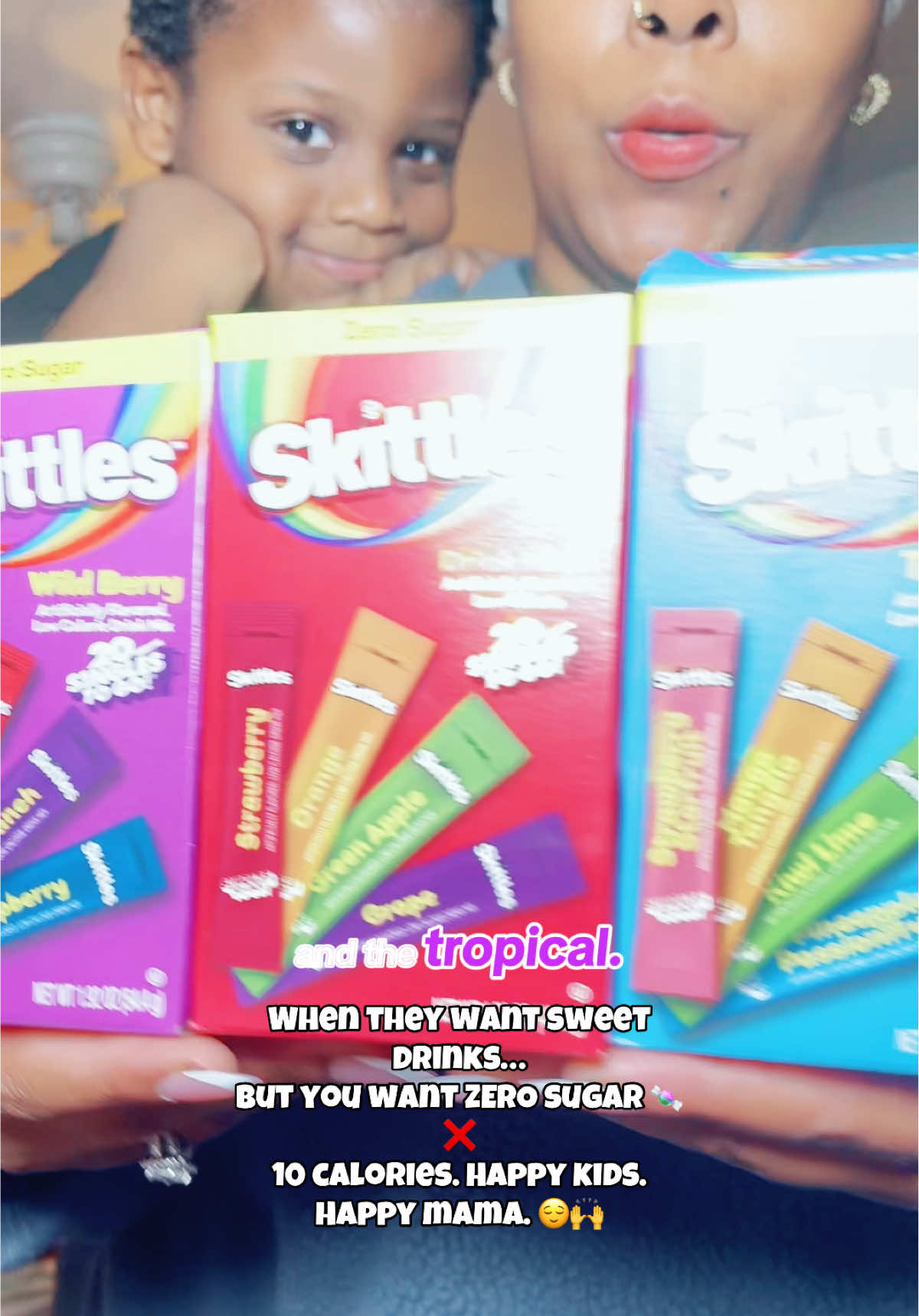 These Skittles drink mixes are a mom-hack! 🍬 Just drop into water and BOOM — instant flavor that kids love. Perfect for school lunches, car rides, and keeping everyone hydrated without the sugar overload of sodas. Affordable, fun, and picky-kid approved ✅ #DrinkMix #SkittlesDrinks #KidSnacks #LunchBoxIdeas #MomLifeHacks