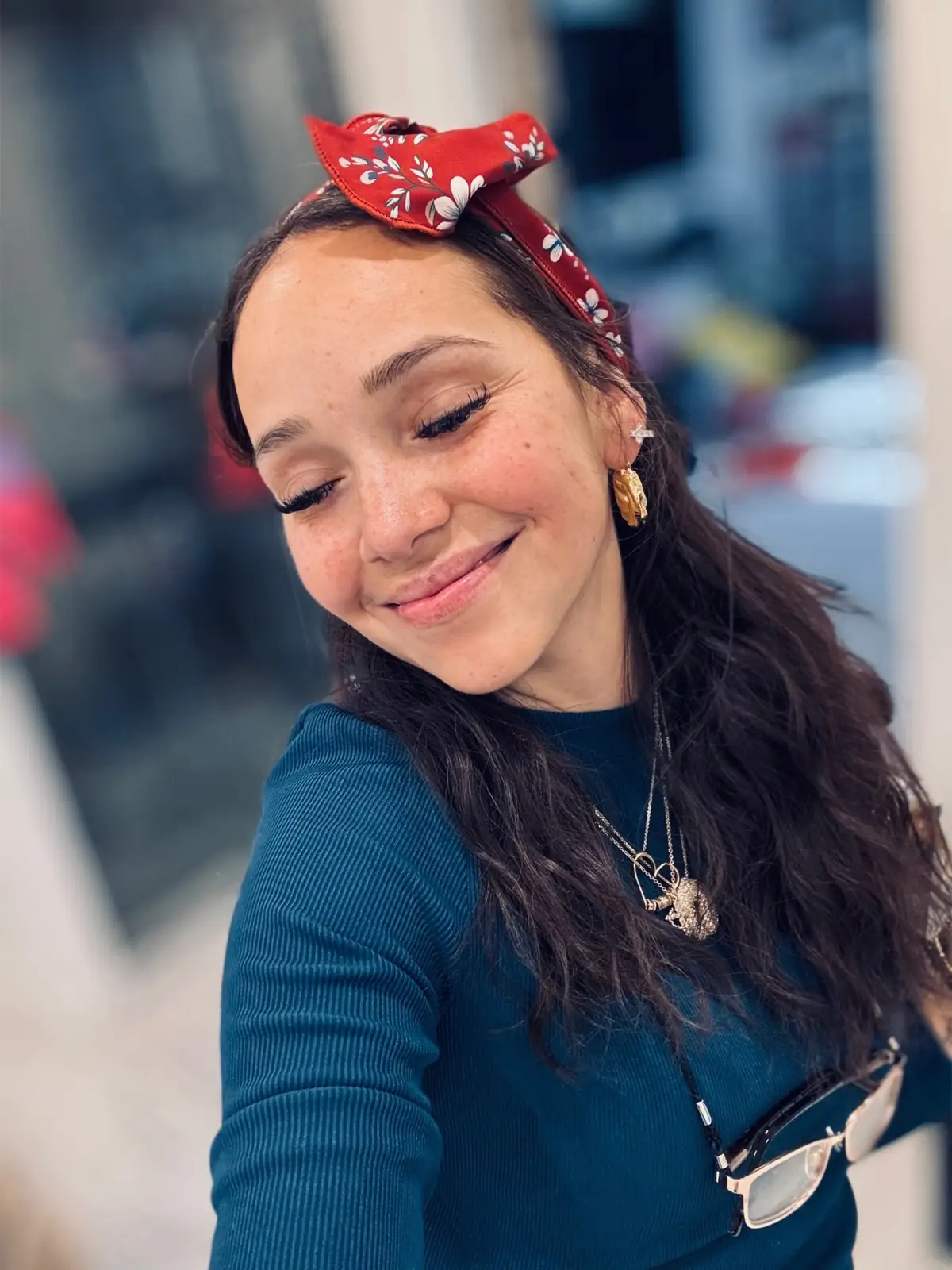 This cross necklace represents my faith in Christ hes the foundation of my life .  Link in my tiktok made me get it play list. #jewelry #tiktokshop #christiantiktok #jesuslovesyou #fypシ 