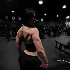 peak women aesthetics #fyp #foryou #gym #GymTok 