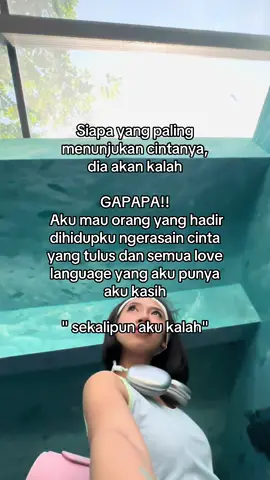 Semua love language aku borong! Tolong yang datang jangan salah cinta lagi 🥲