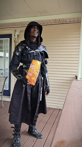 @SunChips, @PrinceEthlyn has a few words you may wish to hear. #fortressdwellers #fantasy #sunchips #renfaire  #lordoftherings 