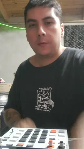 #sampling #teenageengineering #ep133koii #fingerdrumming 