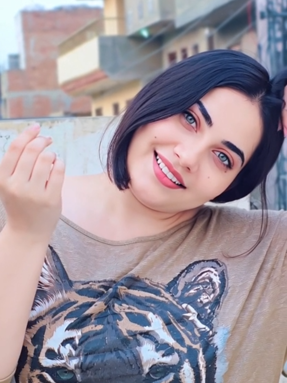 #trending #tiktoklive #viral #arzooislive @A̸y̸e̸s̸h̸a̸ s̸h̸a̸h̸z̸da̸d̸i̸ 