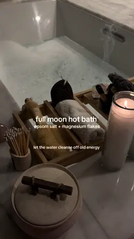baths w/ intention 🌕💫✨