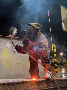 Bener ngga sayang?? #ponorogo24jam #welder 
