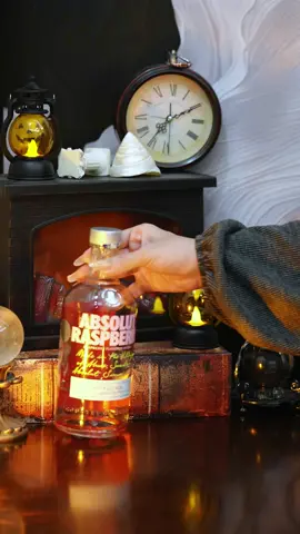 A Moment of Quiet Luxury – Where Time Slows and Senses Awaken#luxury #giftideas #humidor #christmas #cigarette 