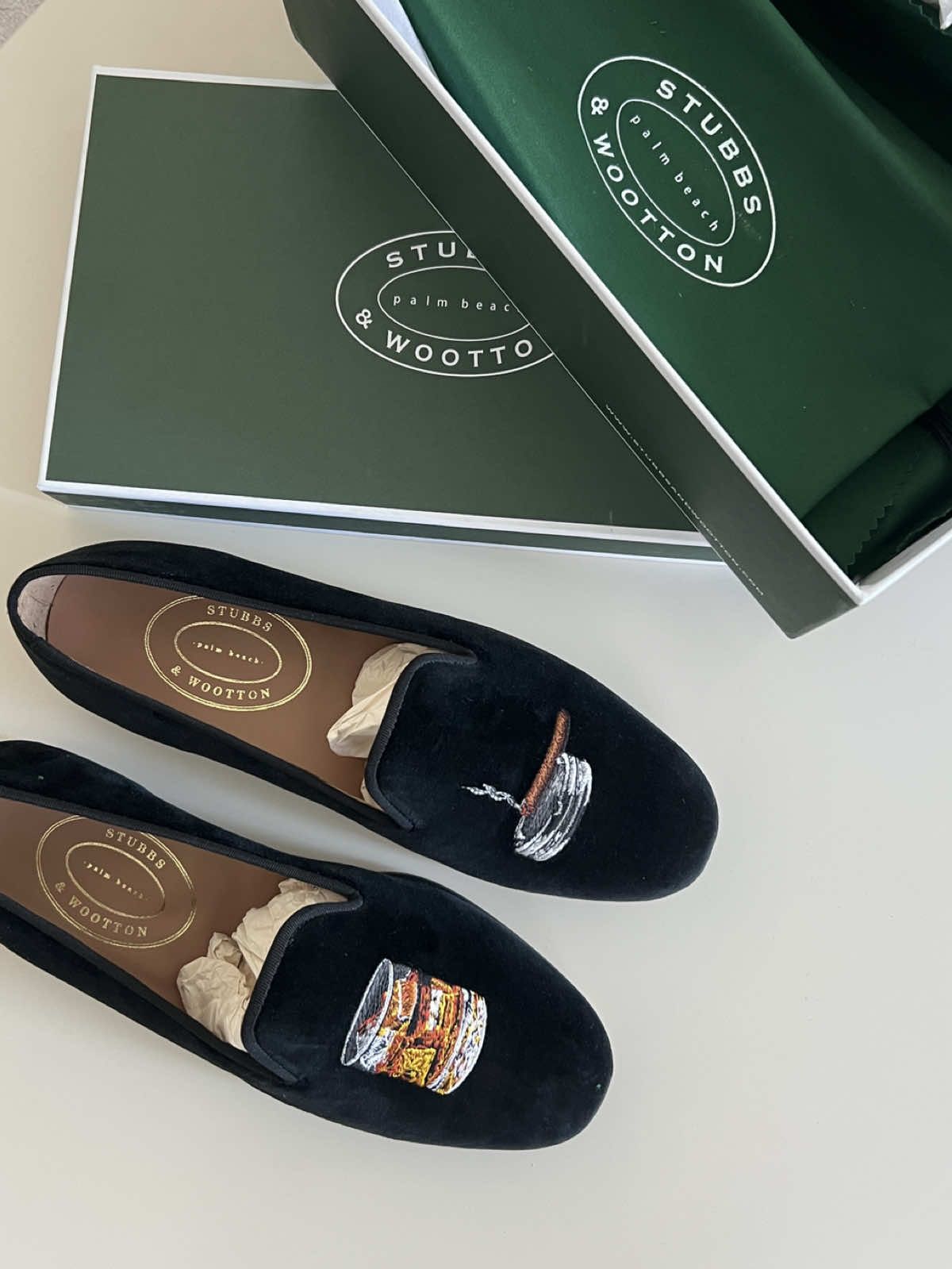 3 Loafers That Elevate Your Entire Wardrobe We usually talk about traditional loafers — which means some really beautiful styles get overlooked. These are for the ones who have built their wardrobe slowly, piece by piece… but my job is to show you that you can have fun while still staying elegant. Calf hair, suede, leopard print — refined, bold, and still timeless. Don’t be afraid to add a statement pair to your rotation. 1: August Special  2: @Stubbs & Wootton  3: @Jacques Soloviere Paris  #m#mensfashionm#mensstylel#loafersm#menswearo#outfitinspirations#styleguidee#elevatedstylem#mensfootwearf#fashiontokg#gentlemansstylebycarlosroberto 