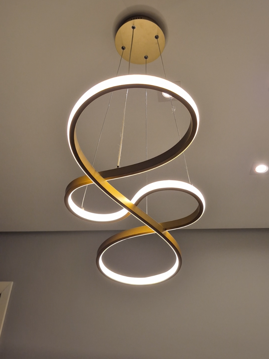 Um lustre pendente lindo ❣️#lustrependente #pendente #lustre #fyp #foryou 