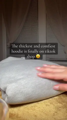 Runnn don’t walkkkk #hoodie #winter #fashion #OOTD #tiktokshop 