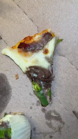 Sigh , Dominos count your days 🥲😳😳 This a disgrace  • • #review #foryoupage #fyp #mukbang #dominos @Domino’s 