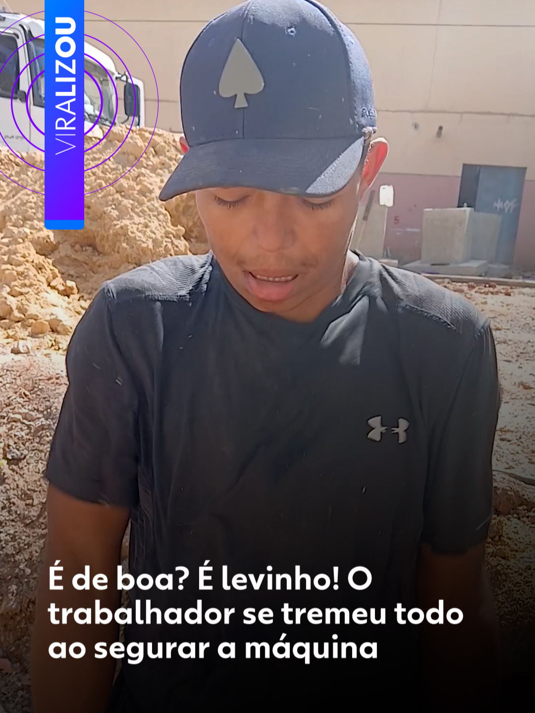 #Viralizou - Durante um trabalho aparentemente comum, um trabalhador acabou sendo surpreendido pela força de uma máquina bruta na obra. Assim que ligou a máquina, o equipamento começou a tremer com tanta potência que balançou o operador junto. Créditos: lucivaldoteixeir8 | @myhoodbr #máquina #obra #g1 #g1viralizou #tiktoknotícias