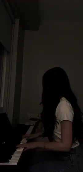 Apologize - Piano Cover #fyp #onerepublic #piano #apologize #music 