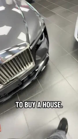What car yall buying at $500k 😭 #rollsroyce #rollsroycespectre #millionaire #catsoftiktok 
