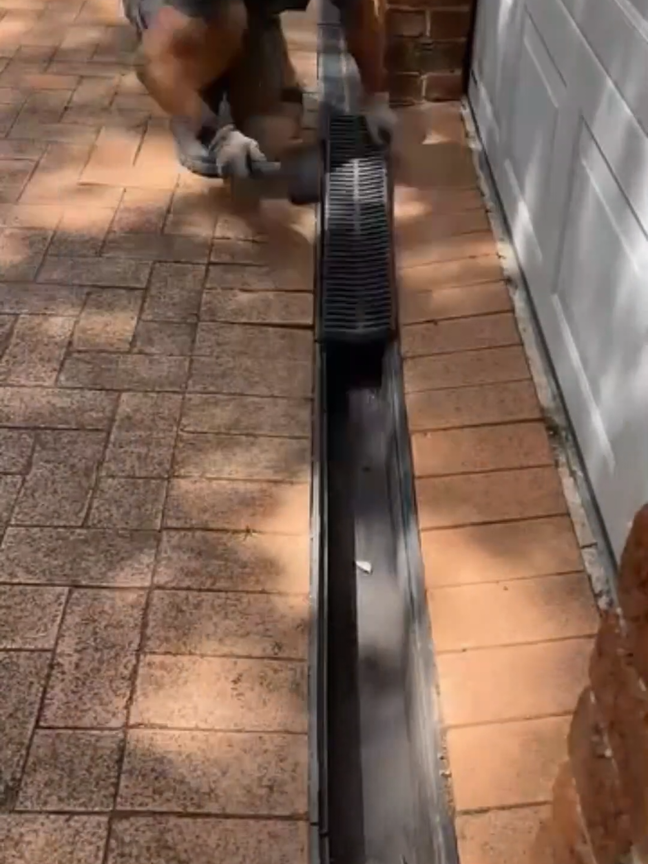 #lawncare #clean #landscaping #gardening #relaxing 