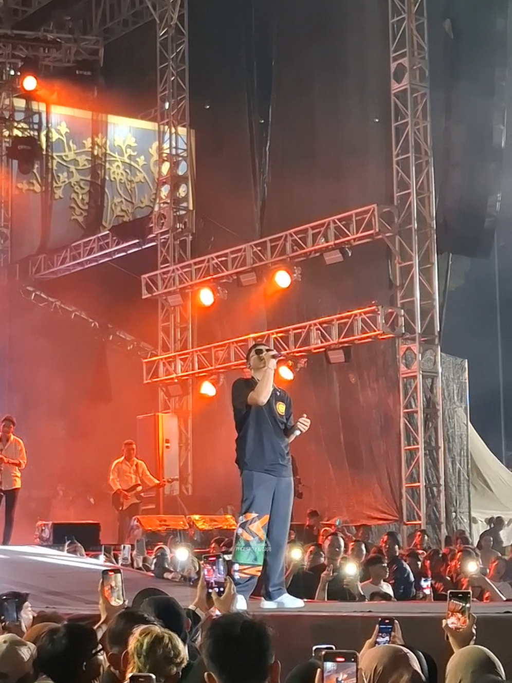 Janne gur masalah trenso tapi kok Janc**kkkk Janc***kkk  #alunalunjember  #denycaknan #caknan #DCmusic #fyp 