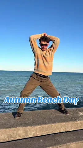 The Beach in Autumn is perfect…#beavermoon over Lake Michigan was beautiful #travel #lakeforest @matt roller ❤️