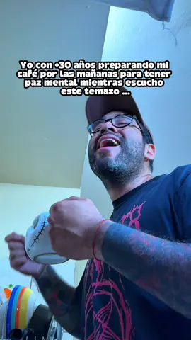 Yo por las mañanas con este temazo 🎸✨  . . . . . . . . . . . . . . . . . . . #elderemo #altkid #divisionminuscula 