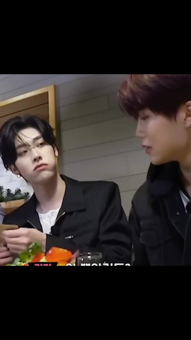 they just love teasing each other 🤭 #ricky #parkgunwook #nyangteolz #foryou #fyp 