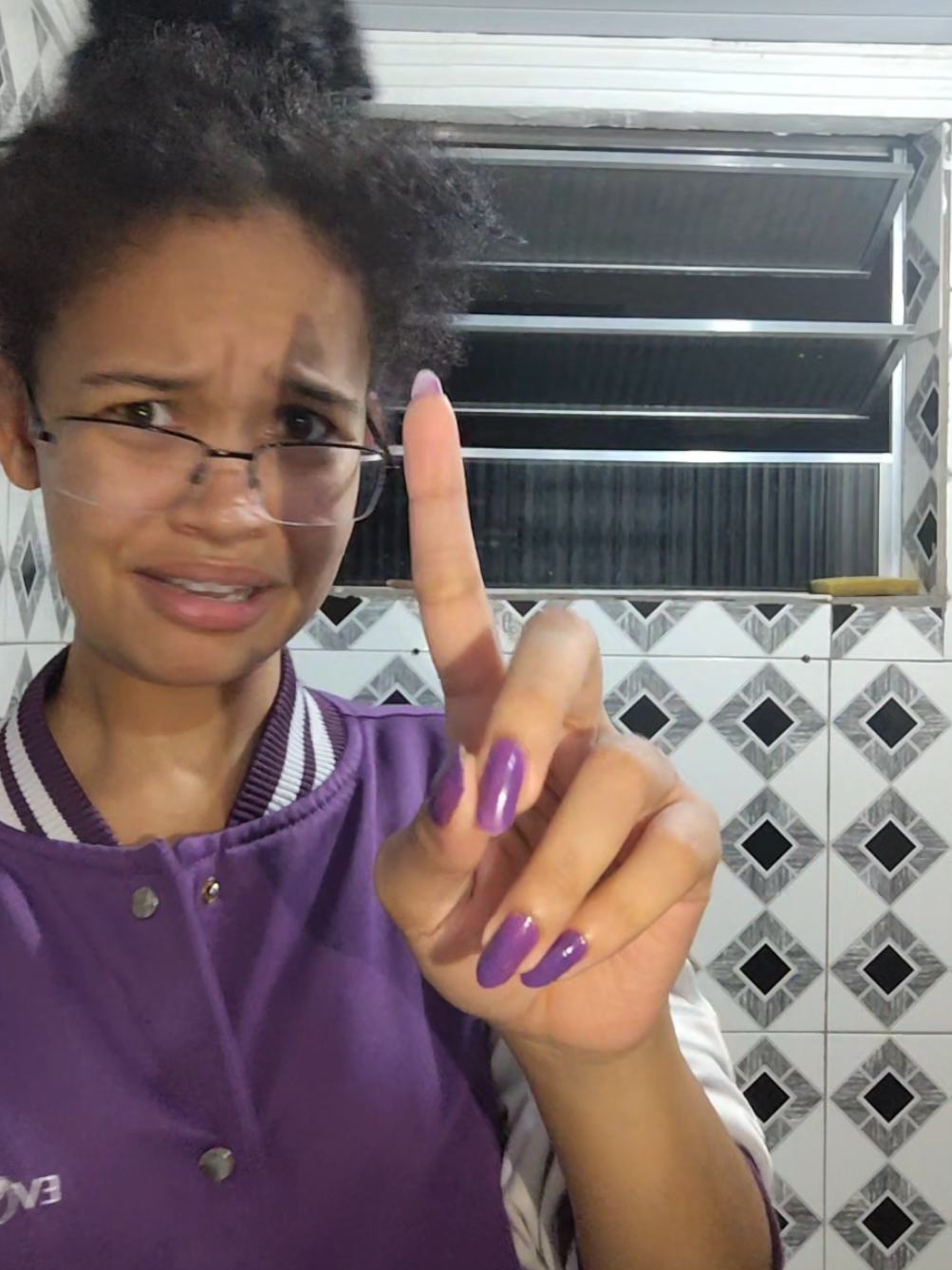 ALTERNATIVE MAKEUP ⁉️ #trend #beatrizrizzato #girls #curlyhair  #fypシ゚viral 