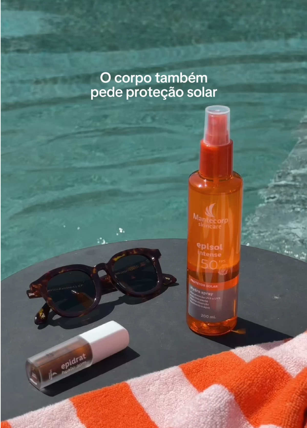 O corpo também pede proteção solar — e Mantecorp Skincare entrega isso com leveza e tecnologia avançada. ☀️ Episol Intense Hydra FPS 50 combina alta proteção, hidratação intensa por 12 horas e textura ultrafluida de rápida absorção para deixar a pele protegida, confortável e livre para todos os momentos.  Porque aproveitar o sol é se sentir bem na própria pele — com a proteção que te liberta. #EpisolIntenseHydra #ProteçãoQueLiberta #VerãoMantecorp #MantecorpSkincare #Episol 