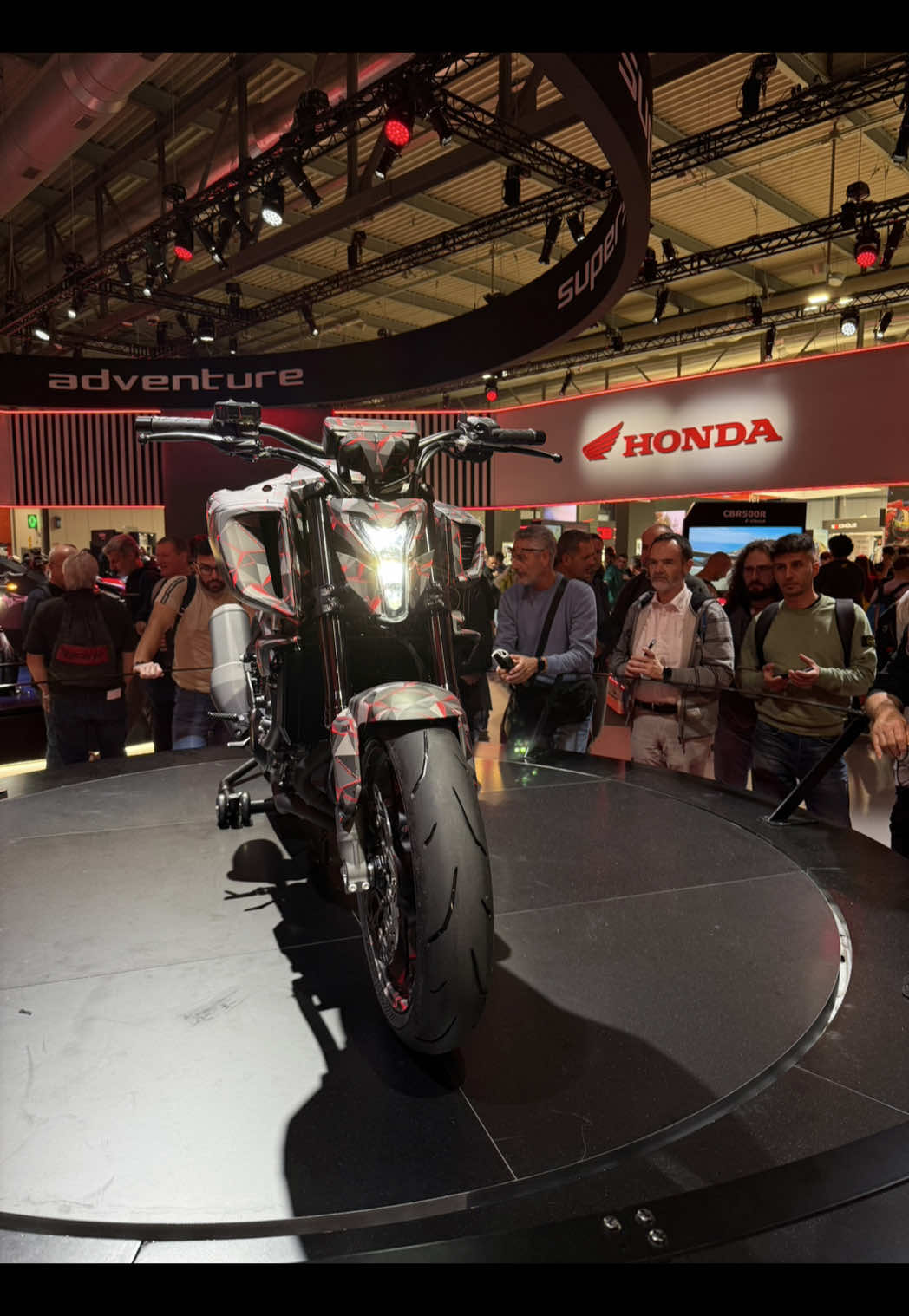 Eicma 2025 ✊🏻💨🏁 . . . . #eicma#eicma2025#repartocorse#moto#fiera 