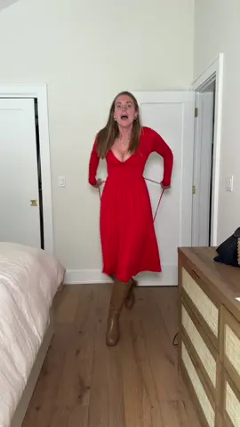 the most perfect dress for the holiday season 🎁 6 foot tall wearing a size medium for reference  #TikTokShopCyberMonday #TikTokShopBlackFriday #TikTokShopCreatorPicks #superbranddaydealbfcm #dresswithpockets 