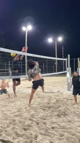 Nice nice #fyp #volleyball #sand #viral #beach 