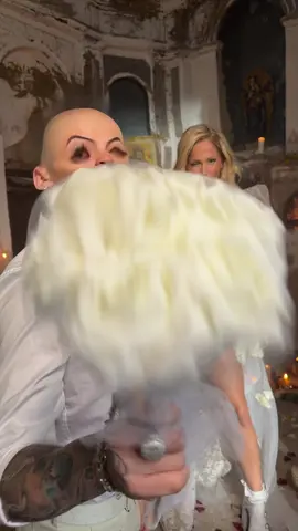 HOY SALE ESTE TEMONNN!!! 21:00 hs estreno en todos lados🖤