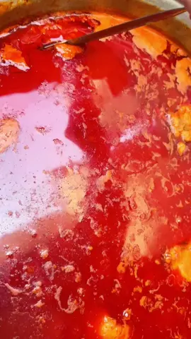 اسأل الله أن يكرمكم في الدنيا والآخرة، ويجعل مائدتكم مباركةً دائماً، شكرًا لكم على الغداء الشهي وحسن الضيافة والكرم، جنبكم الله كل مكروه يا أغلى الناس.