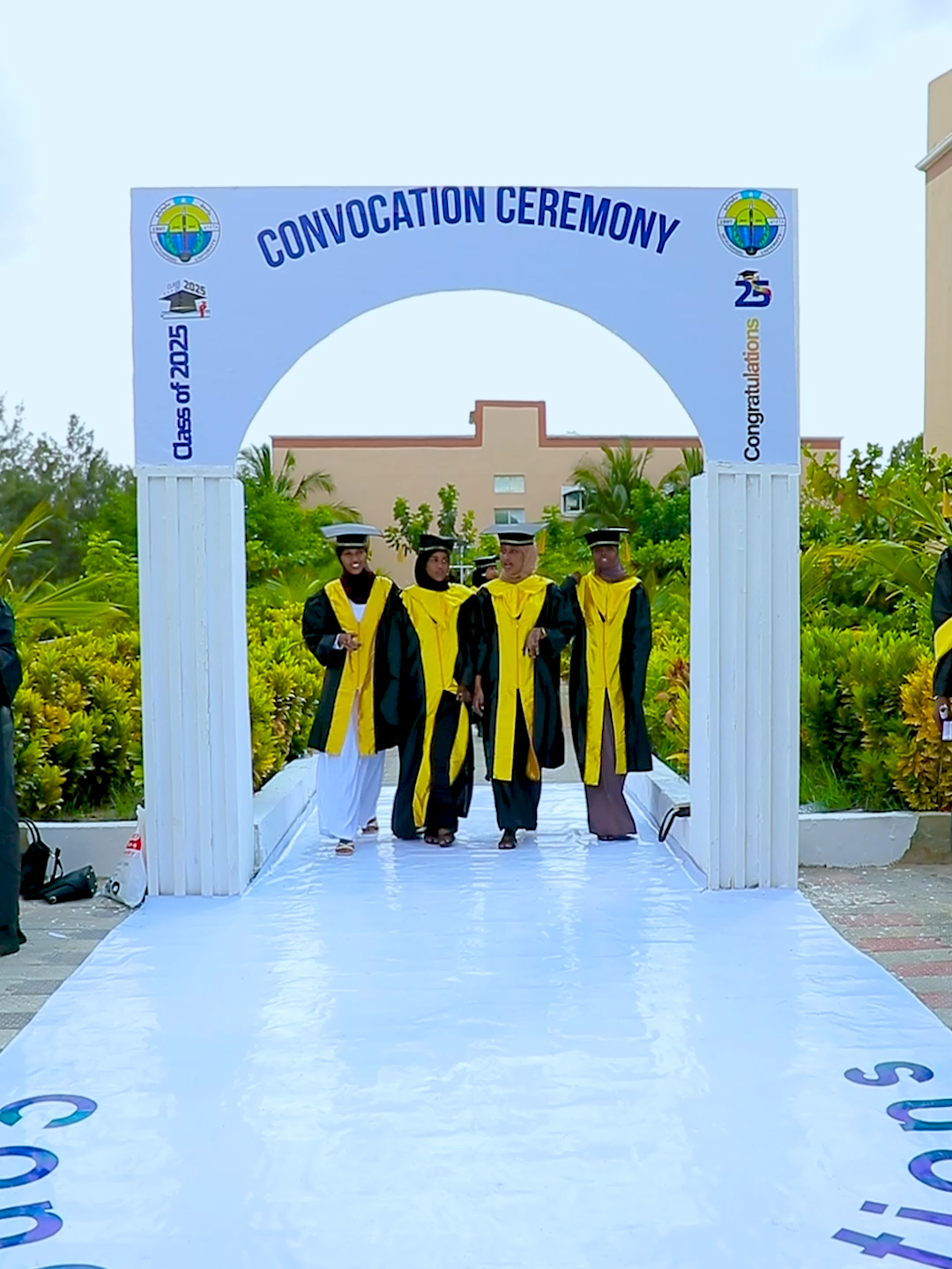 Hambalyo, waa maalin aysan ilaabi doonin dufcadda 25aad ee Jaamacadda Muqdisho. #classof2025🎓❤️❤️❤️😍🔥😘 #class25🎓