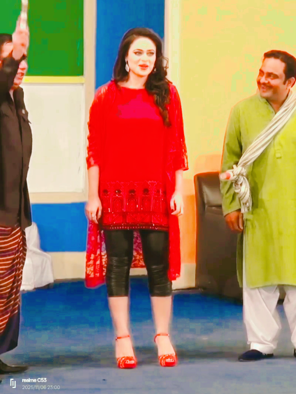 NASIR CHINIOTI AGHA MAJID AKRAM UDAAS BOOTA AND NISHA KHAN #stagedrama #LIVEWithLessFollowers #LIVEIncentiveProgram #SideHustleLIVE #PaidPartnership 