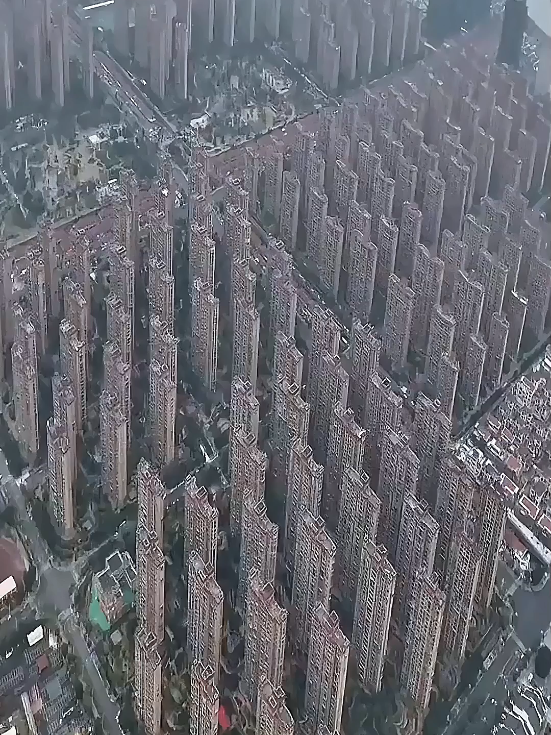 Le plus grand quartier résidentiel d'immeubles élevés au monde, en Chine avec une moyenne de 25 à 50 étages 😲🇨🇳