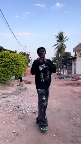 No Fear🔥, Continuons les vidéos sur le son les vraies💪… #Nofear  #surpriseloading  #togolais228🇹🇬 