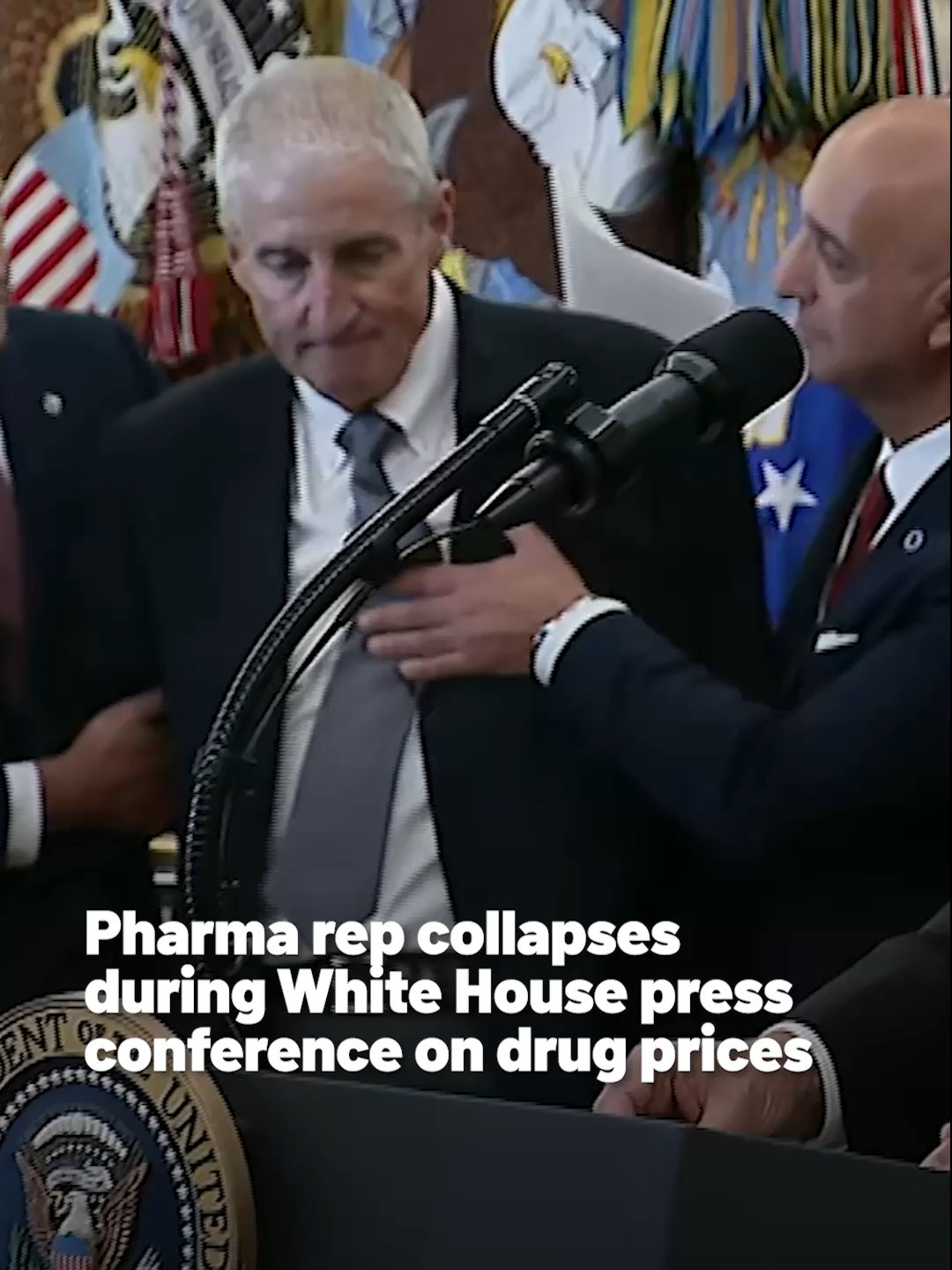 A drug company representative collapsed today during an announcement on drug prices alongside President Donald Trump in the Oval Office. #whitehouse #ovaloffice #drugprices #pressconference #donaldtrump