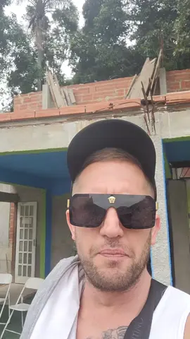 me and the man dem having a laugh in favella